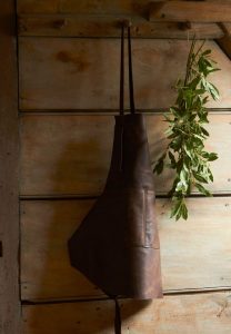 Leather-Apron-Brown-Waxy-Artisan