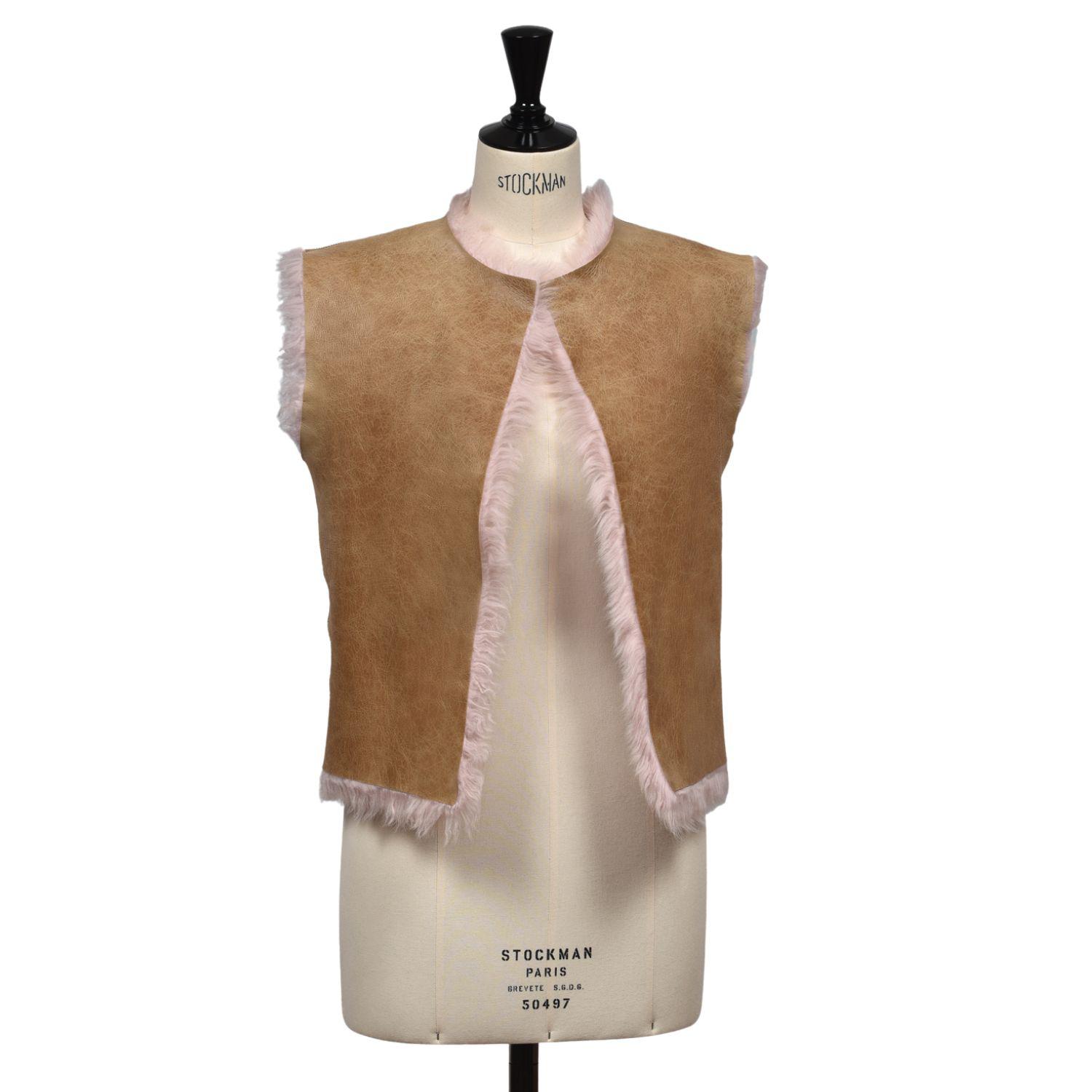 Sheepskin Reversible Vest Blossom Pink - Robyn - Front 2