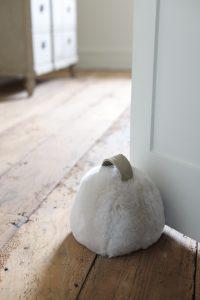 Sheepskin Doorstop UK Mima Beige Chairman 2