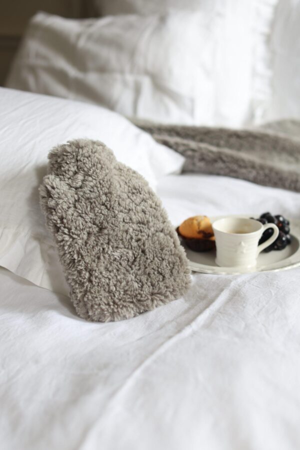Sheepskin HWBC 0.8L Swedish Mole - Medium - Location