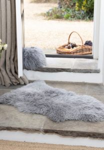 Sheepskin-Rug-Yetti-Pewter-grey