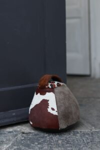 Cowhide doorstop multi browns XL chairman