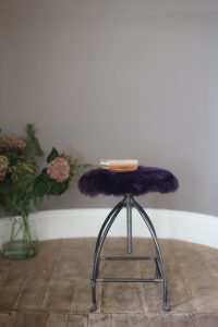 Sheepskin Luxe Aubergine Seatpad - Circular - Lifestyle