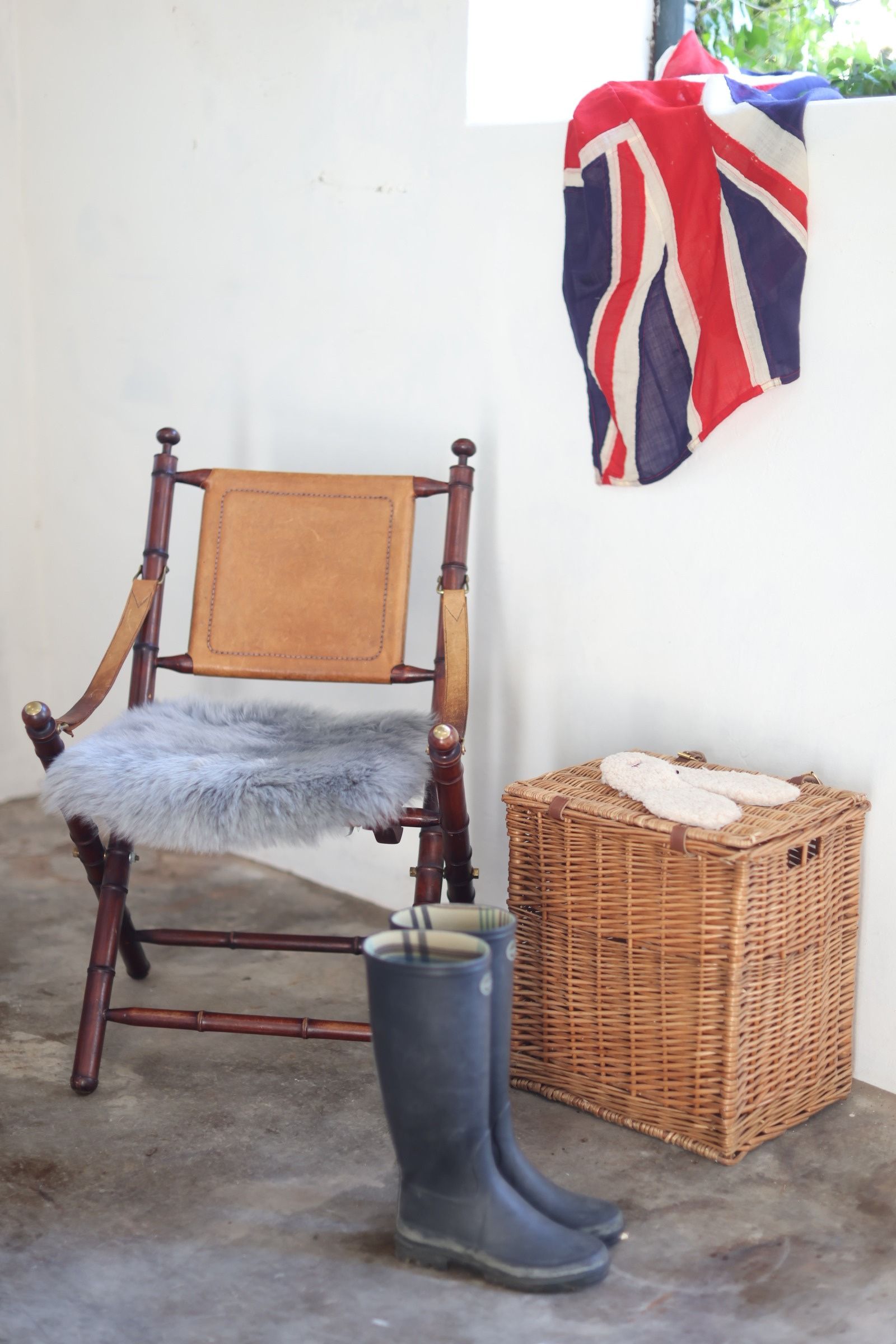 Sheepskin Luxe Earl Grey Seatpad | Square | Lifestyle Sheepskin Luxe Earl Grey Seatpad - Square - Lifestyle