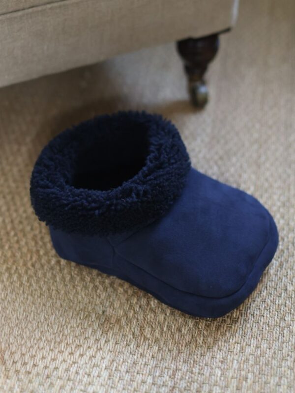 Sheepskin-Footmuff-Navy-Curly-