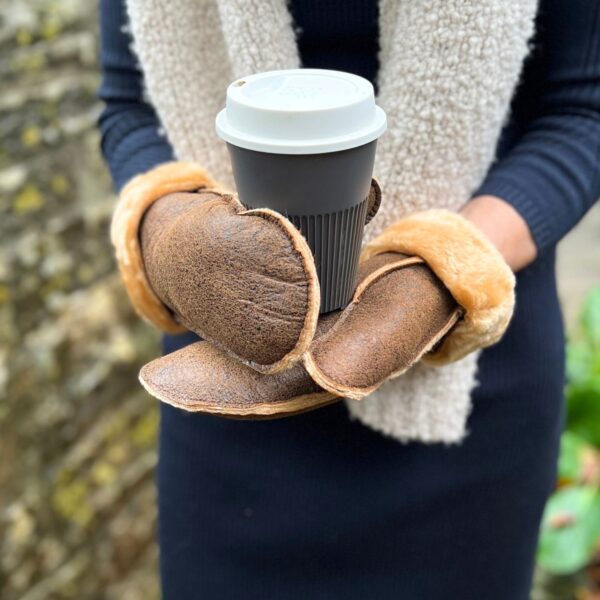 Sheepskin M01 Honeypot Mitten