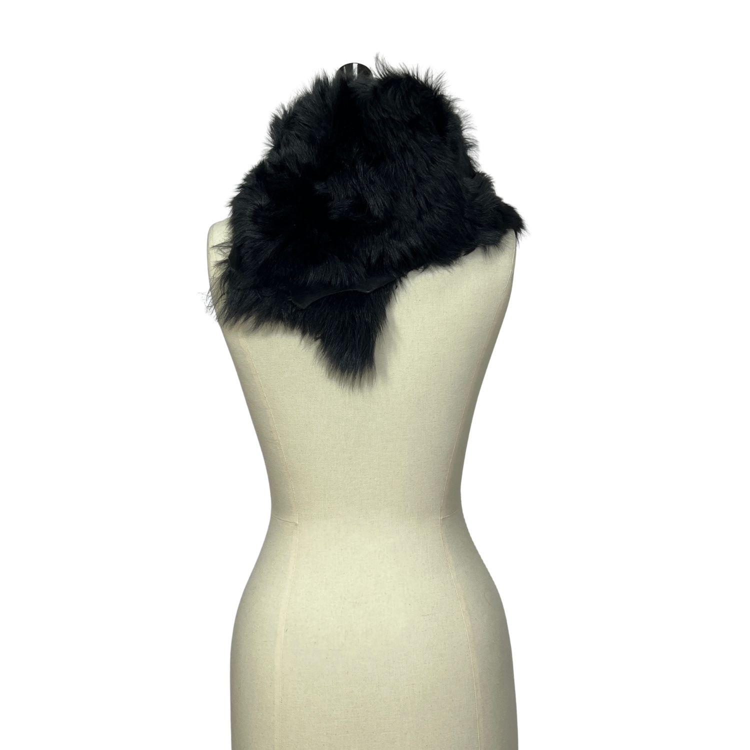 SHEEPSKIN WRAP BLACK TOSCANA 003 (1)