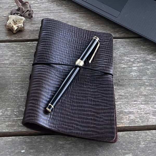 Leather-notebooks-A6-with-inner-pad-by-Owen-BArr