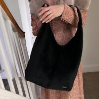 Sheepskin Shoulder Slouch Bag Bruton Black Ironed