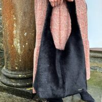 Sheepskin Shoulder Slouch Bag Bruton Black Ironed