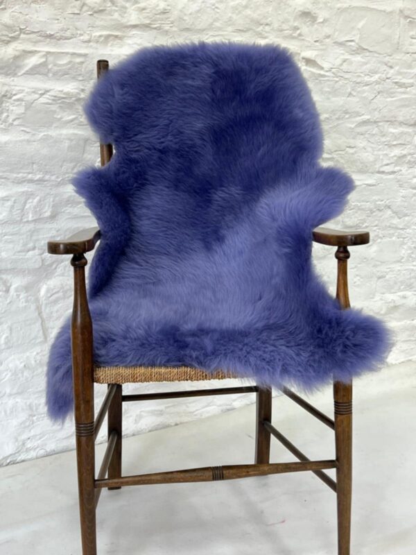 SHEEPSKIN RUG LAVENDER SINGLE