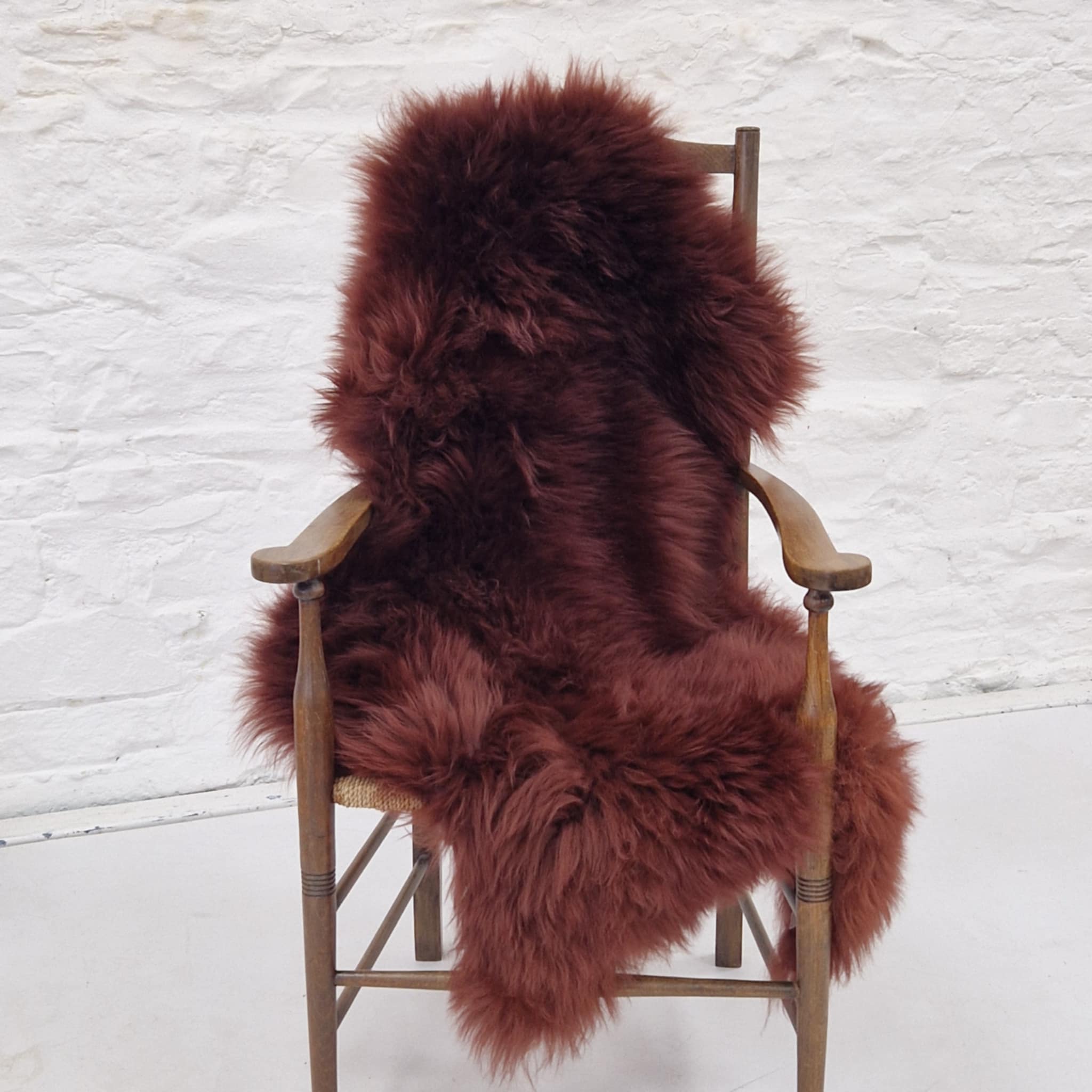499bf569-f0ea-417c-a4ba-80a1c9f0970e SHEEPSKIN RUF RUSSET BROWN SINGLE