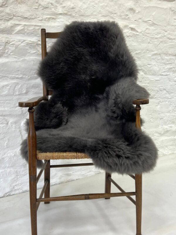 SHEEPSKIN RUG GREY SINGLE