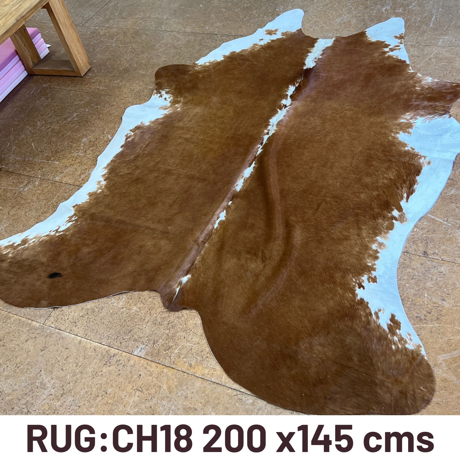 CH018 200X145 (2) Cowhide Rug Tan and White CH017