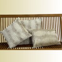 COWHIDE CUSHION ARIEL 3 SIZES COWHIDE CUSHION ARIEL 3 SIZES