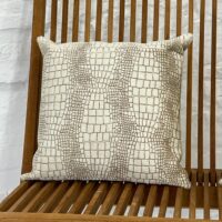 COWHIDE CUSHION ARIEL 40X40 COWHIDE CUSHION ARIEL 40x40cm