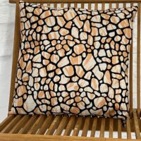 COWHIDE CUSHION TUTTI 50X50 (2) COWHIDE CUSHION TUTTI 50x50cm