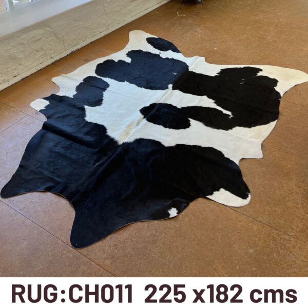 COWHIDE RUG CH011 225 X182 CMS (2)