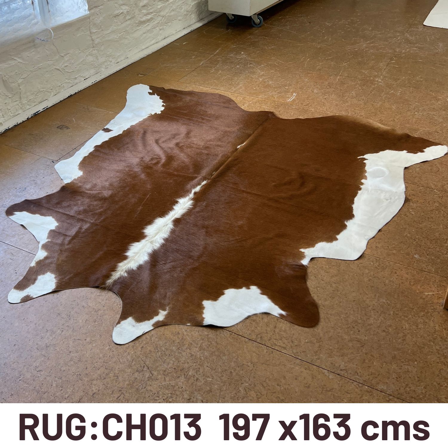 COWHIDE RUG CH013 197 X163 CMS (2) COWHIDE RUG CH013 197 X163 CMS (3)