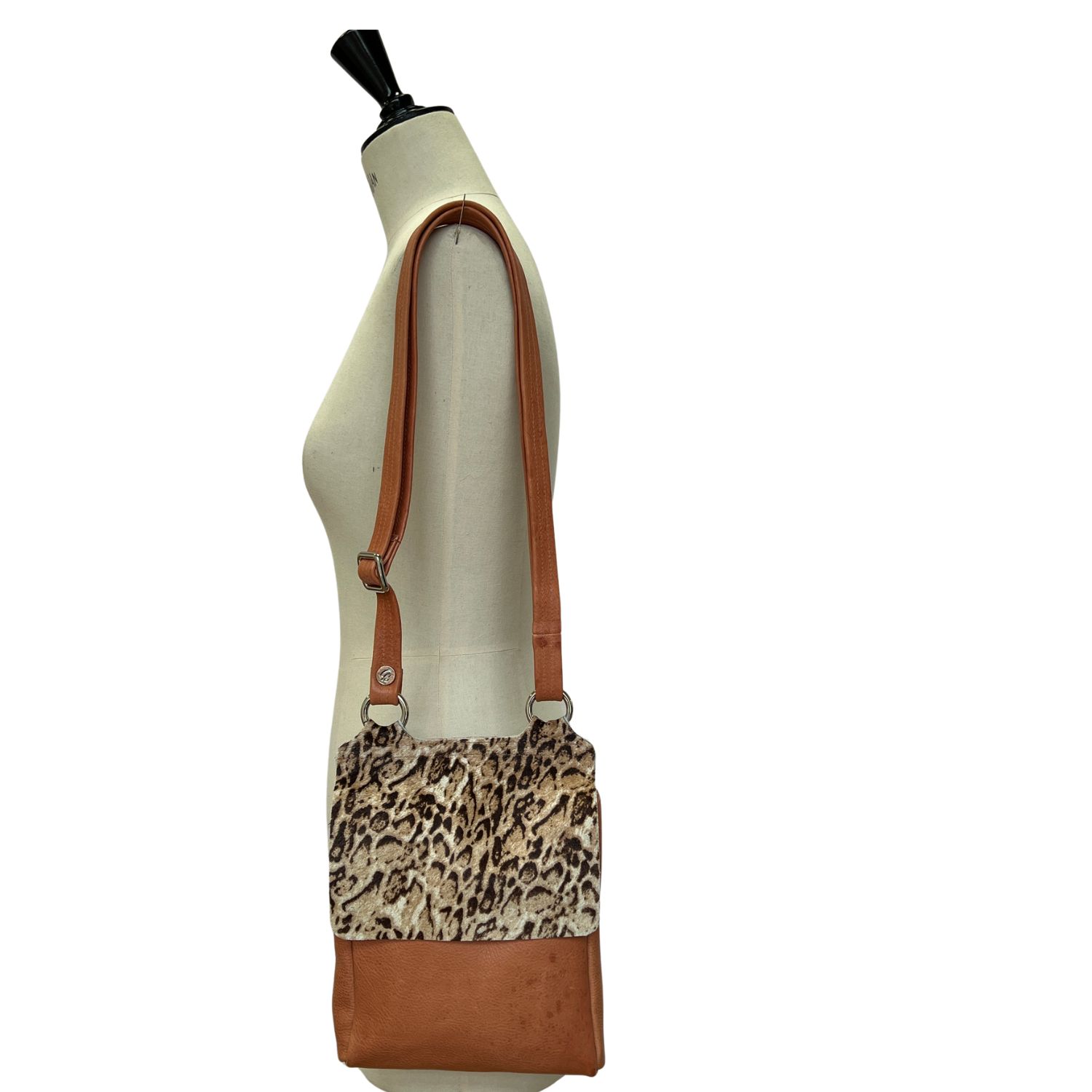 Flora Bengal on Pumpkin Poor# (5) Cowhide and leather crossbody bag Bengal on Pumpkin by Owen Barry