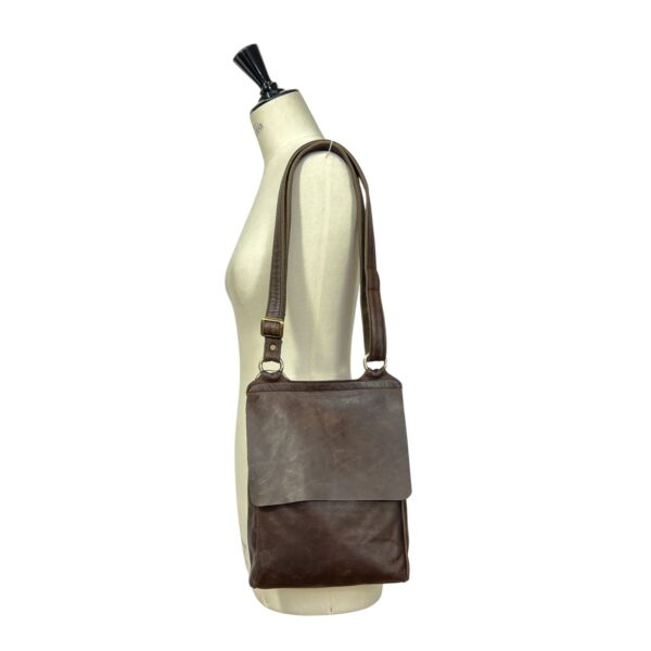 LEATHER CROSSBODY BAG OTTO IROKO BROWN (1)