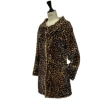 SHEEPSKIN COAT VIENNA LEOPARD, SATIN LINED (2) Sheepskin coat Leopard print Vienna by Owen Barry