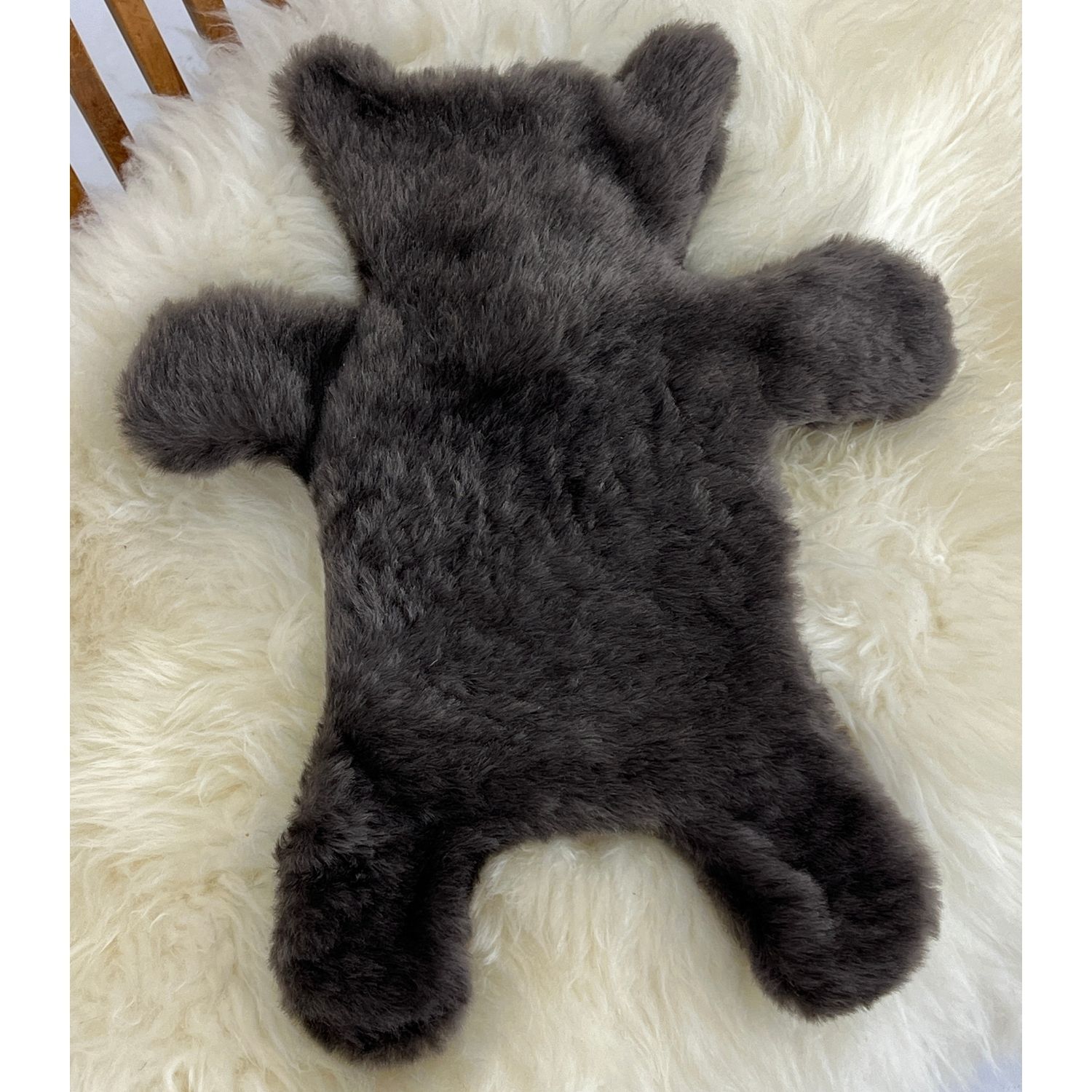 SHEEPSKIN FLAT ERIC HOT WATER BOTTLE COVER Dark Grey SHEEPSKIN FLAT ERIC HOT WATER BOTTLE COVER DARK GREY
