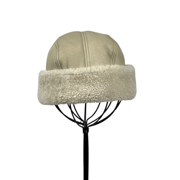 SHEEPSKIN HAT MILITARY PULL ON MILK NAPALAN