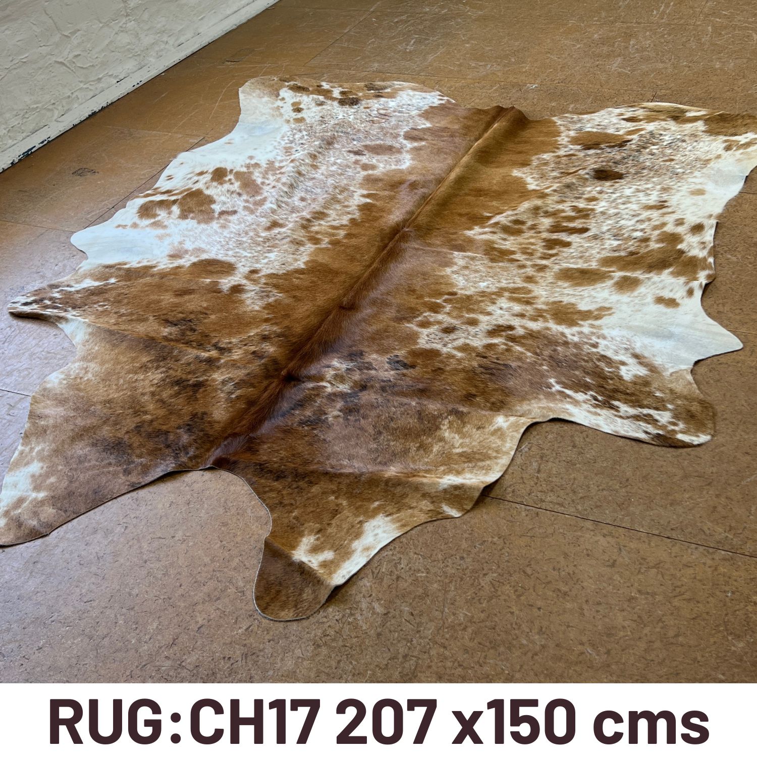 ch017 207 x150 (1) Cowhide Rug Tan and White CH017