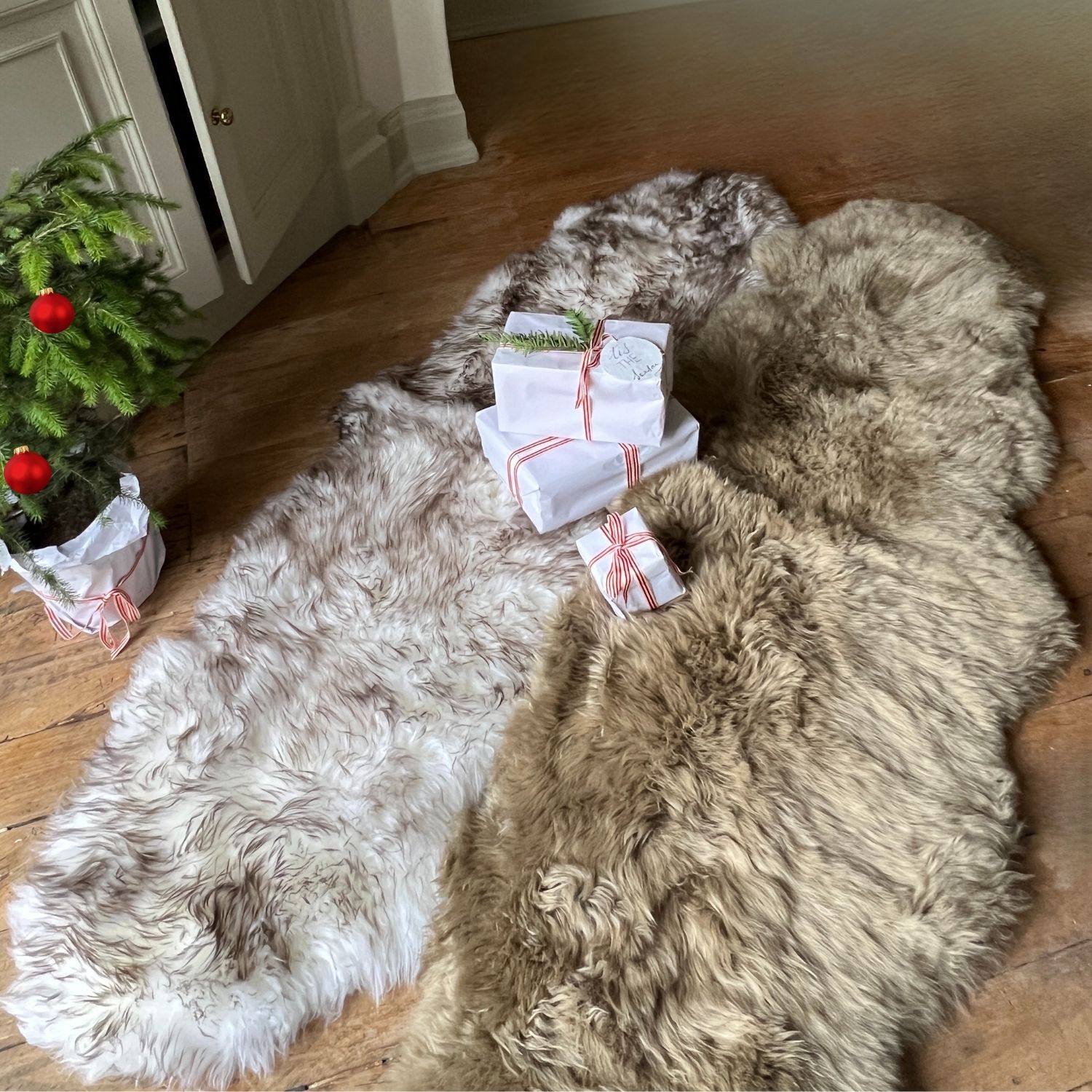Sheepskin Rug Double (3) Sheepskin Rug Double Taupe and Wolf Tipped