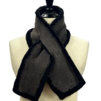 Sheepskin Tucker Scarf Ebony Curly