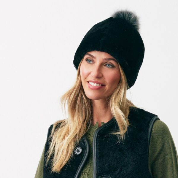 Sheepskin Black Beanie Pull On Joni (1)